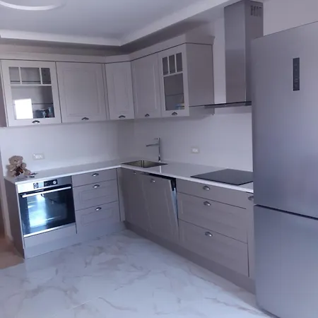 Apartma *